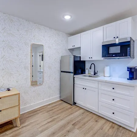 Tiger Motel Studio Apartment Galveston Exterior photo